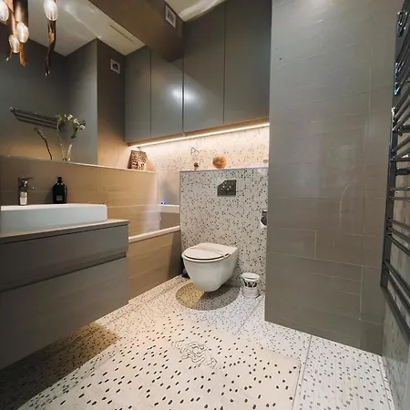 Staromiejski Bulwar By The River - Jana Pawla Ii Apartament *