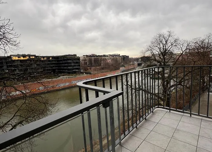 Staromiejski Bulwar By The River - Jana Pawla Ii Wrocław