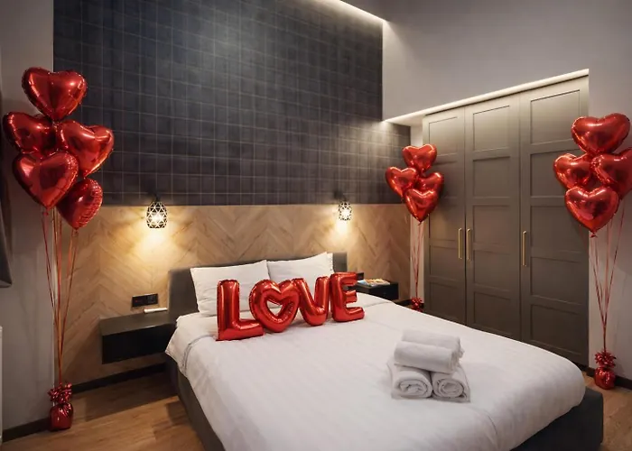 Staromiejski Bulwar By The River - Jana Pawla Ii *