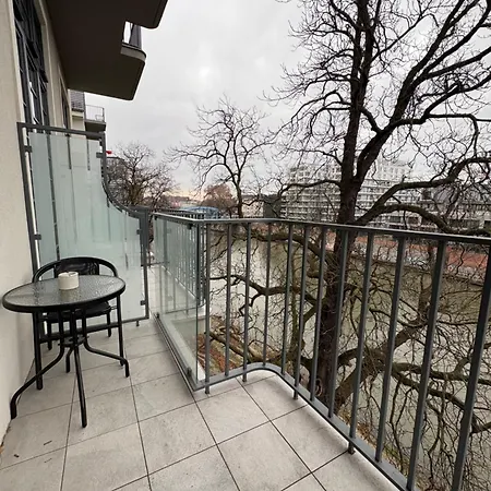 Staromiejski Bulwar By The River - Jana Pawla Ii Breslavia