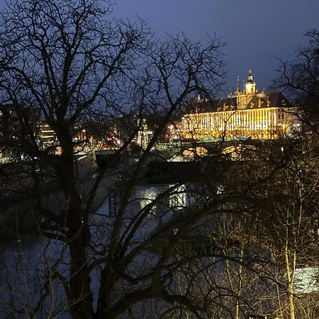 Staromiejski Bulwar By The River - Jana Pawla Ii