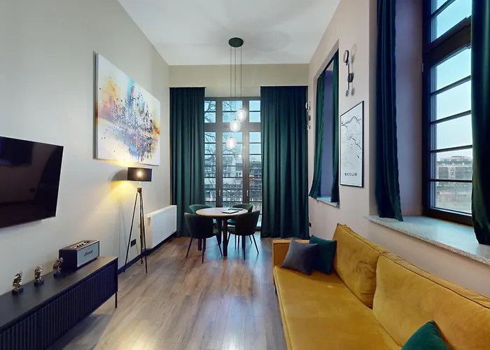 Staromiejski Bulwar By The River - Jana Pawla Ii * Wrocław