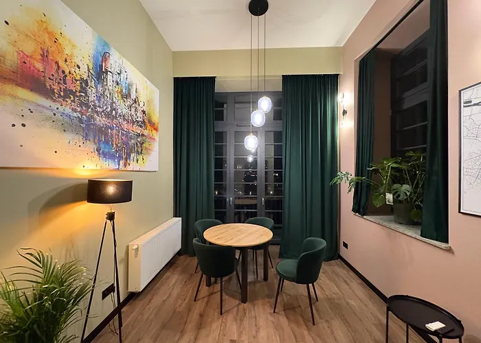 Staromiejski Bulwar By The River - Jana Pawla Ii