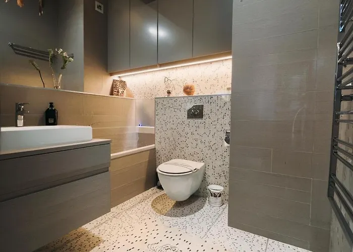 Staromiejski Bulwar By The River - Jana Pawla Ii Appartement *